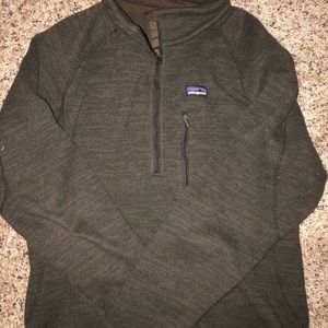 patagonia pull over